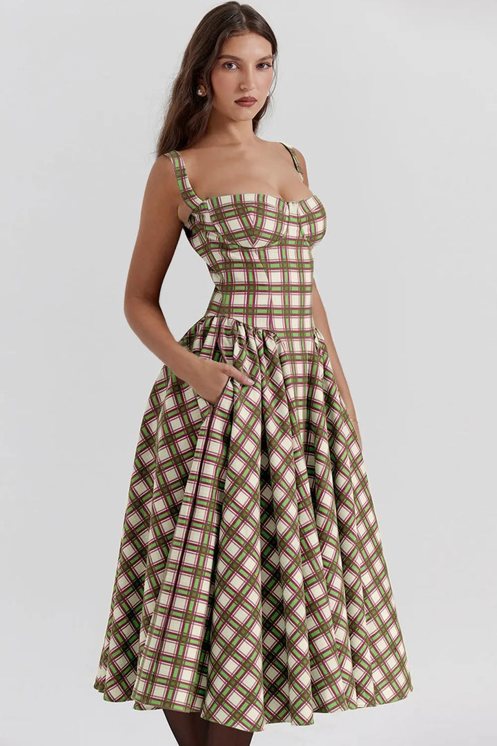 Vintage-style spaghetti strap plaid dress with a full skirt Clotheshomes™